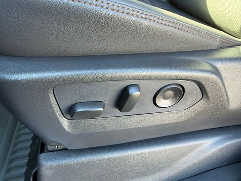 New 2026 GMC Sierra 2500 AT4 w/ AT4 Premium Plus Package image 12