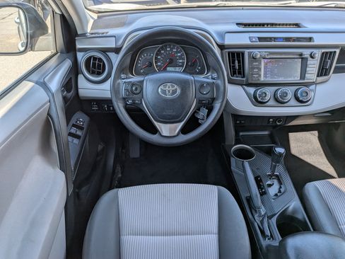 Used 2013 Toyota RAV4 LE FWD image 14