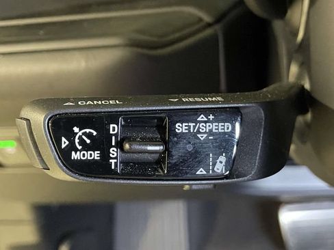 Certified 2025 Porsche Cayenne GTS AWD/4WD image 44