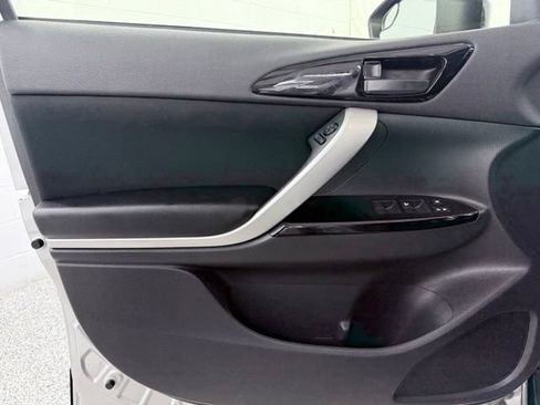 Used 2024 Mitsubishi Eclipse Cross LE AWD/4WD image 16
