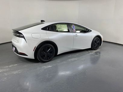 New 2026 Toyota Prius SE