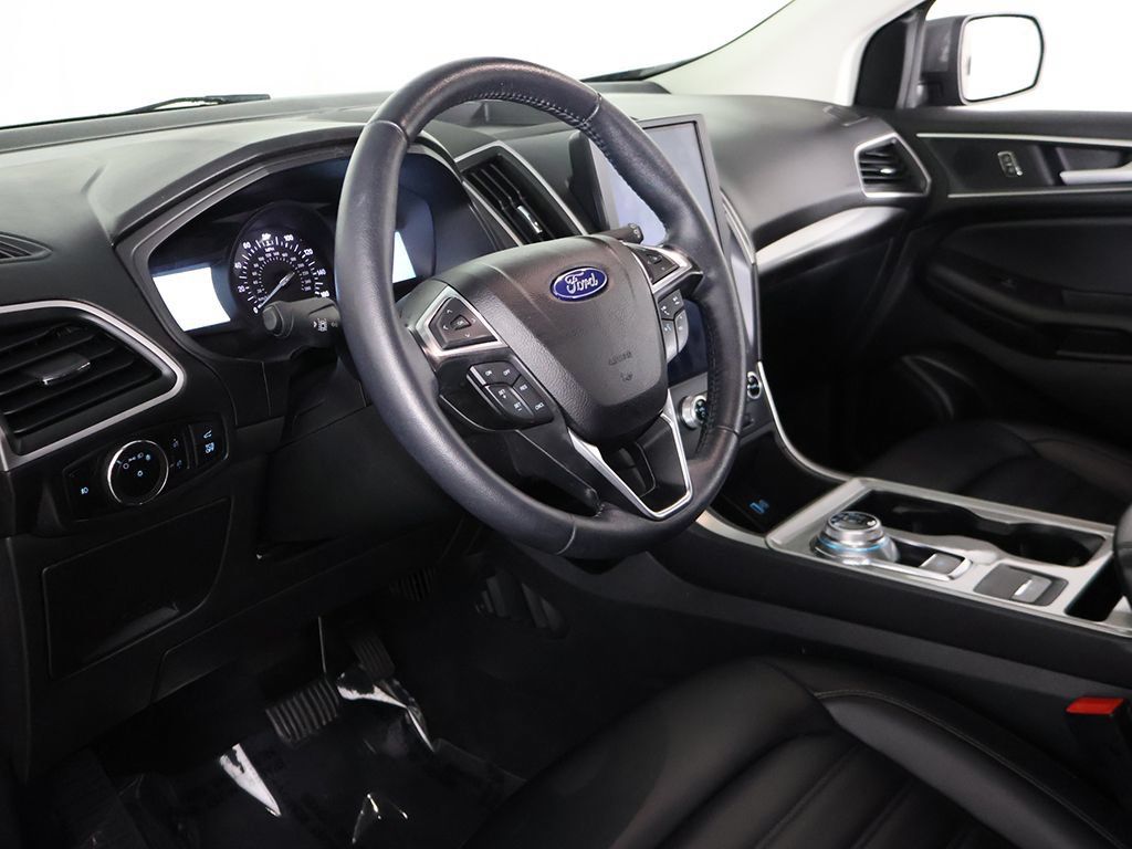 Used 2024 Ford Edge SEL w/ Convenience Package AWD/4WD image 25