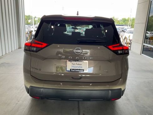 Used 2025 Nissan Rogue SV AWD/4WD image 20