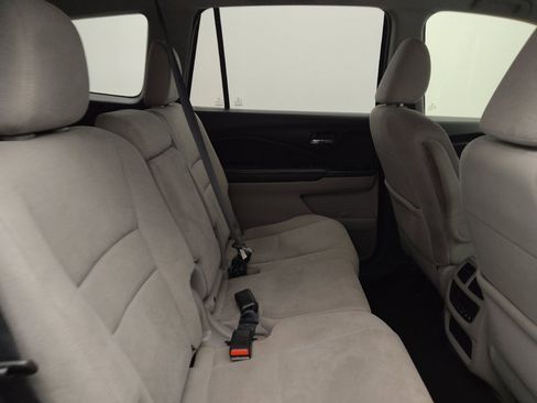 Used 2020 Honda Pilot EX image 19