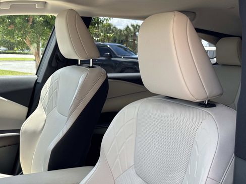 Used 2024 Lexus RX 350 Premium w/ Accessory Package (Z1) FWD image 13