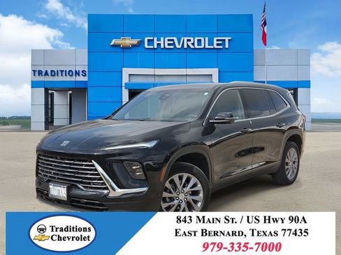 Certified 2025 Buick Enclave Preferred FWD image 1