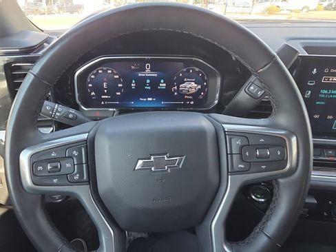 Used 2026 Chevrolet Silverado 1500 RST AWD/4WD image 16