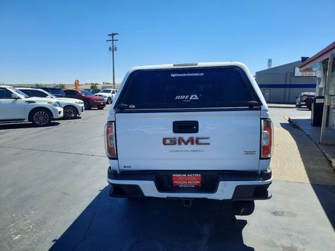 Used 2021 GMC Canyon Elevation w/ High Elevation Package AWD/4WD image 3