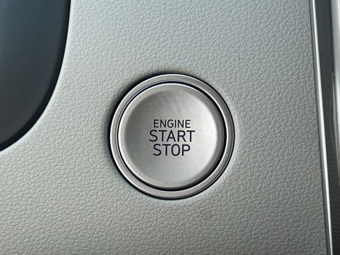 Used 2022 Hyundai Tucson Limited image 30