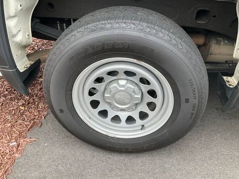 Used 2024 GMC Sierra 1500 Pro w/ Pro Value Package image 12