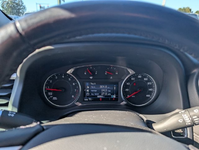 Used 2020 GMC Acadia SLE w/ Driver Convenience Package FWD image 16