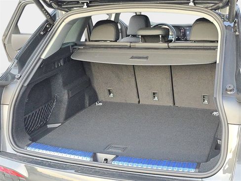 New 2025 Audi Q5 Premium image 12