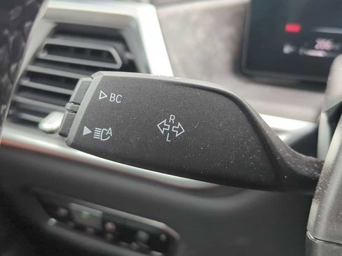 Certified 2023 BMW X7 xDrive40i w/ Premium Package image 27