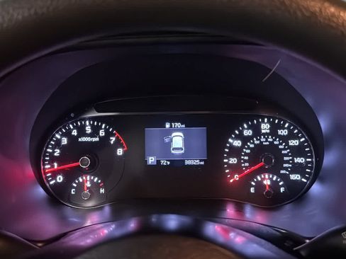 Used 2022 Kia Soul LX FWD image 13
