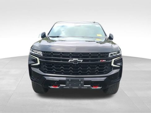 Used 2024 Chevrolet Tahoe Z71 w/ Luxury Package AWD/4WD image 8
