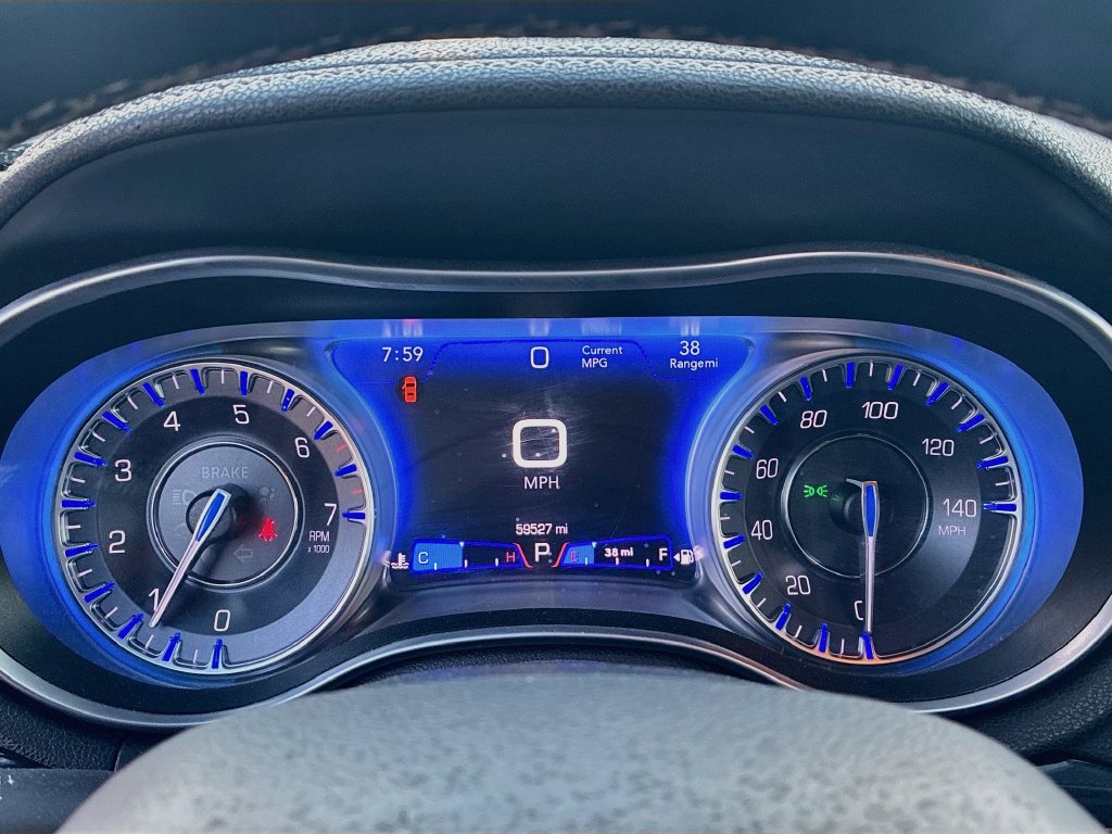 Used 2022 Chrysler 300 S RWD image 12