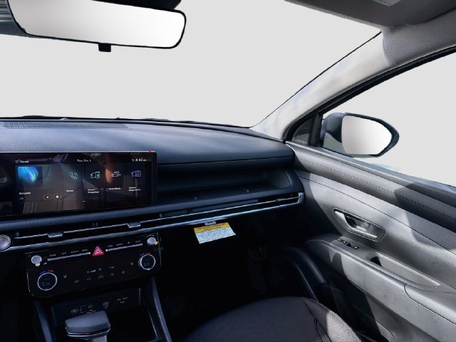 New 2026 Hyundai Tucson SEL FWD image 23