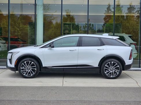 New 2026 Cadillac Optiq Sport 1 AWD/4WD image 2