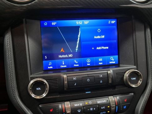 Certified 2020 Ford Mustang Shelby GT350 w/ Technology Package image 18