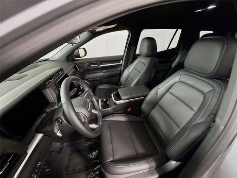 New 2026 GMC Terrain Elevation w/ Elevation Premium Package AWD/4WD image 15