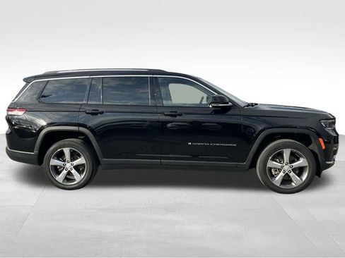 Used 2022 Jeep Grand Cherokee L Limited image 8