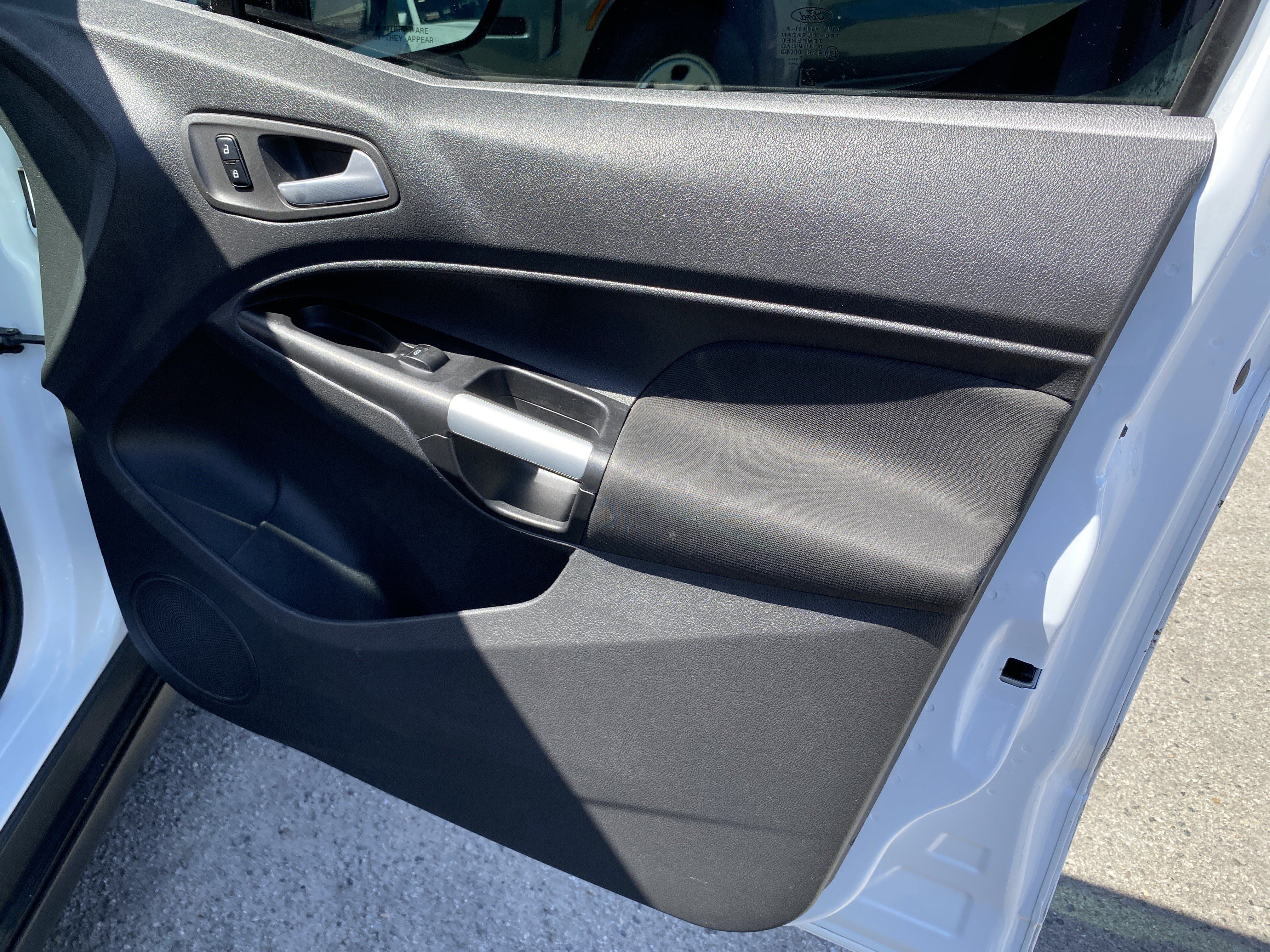 Used 2016 Ford Transit Connect XLT FWD image 21