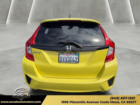 Used 2015 Honda Fit LX image 4