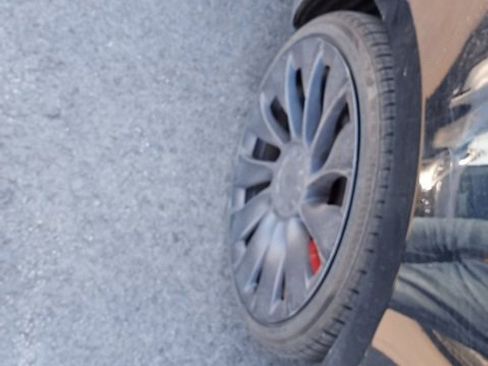 Used 2021 Tesla Model 3 Performance image 12