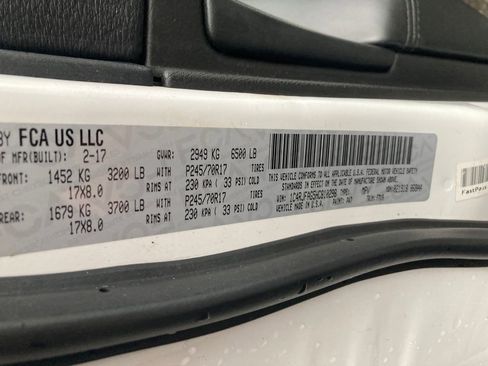 Used 2017 Jeep Grand Cherokee Laredo w/ Quick Order Package 23E image 39