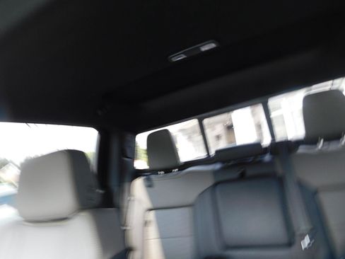 Used 2024 Chevrolet Silverado 1500 ZR2 w/ Technology Package image 52