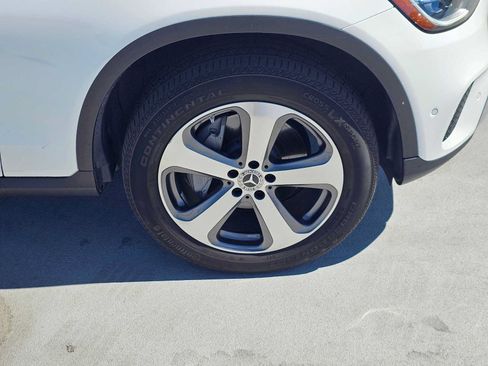 Certified 2022 Mercedes-Benz GLC 300 image 9