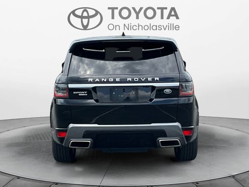 Used 2018 Land Rover Range Rover Sport HSE AWD/4WD image 4