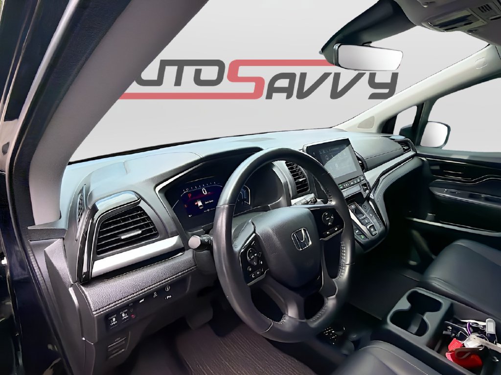Used 2023 Honda Odyssey Touring image 9