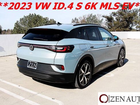 Used 2023 Volkswagen ID.4 S image 7