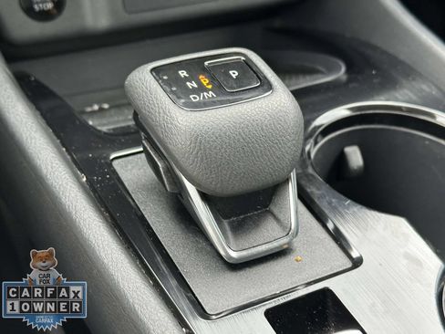 Used 2025 Nissan Rogue SV AWD/4WD image 31
