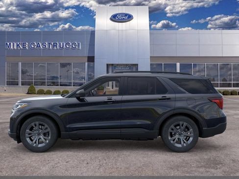 New 2026 Ford Explorer Active w/ Active Comfort Package AWD/4WD image 3