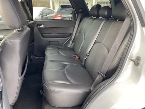 Used 2008 Mercury Mariner 4WD V6 image 17