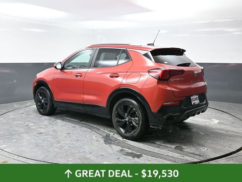 Used 2024 Buick Encore GX Sport Touring image 12
