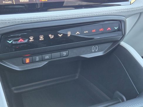 New 2026 Jeep Cherokee Laredo AWD/4WD image 13