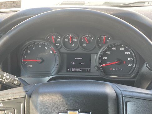 Used 2022 Chevrolet Silverado 2500 Custom w/ Custom Value Package AWD/4WD image 14