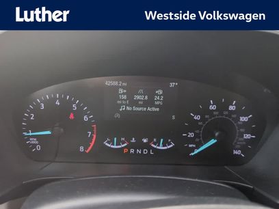 Used 2021 Ford Escape SE w/ Convenience Package