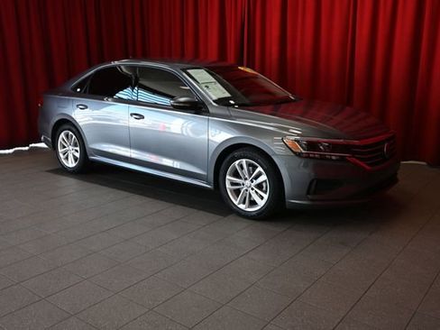 Used 2020 Volkswagen Passat 2.0T S image 9