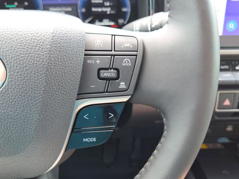 Certified 2026 Toyota Camry XLE FWD image 27