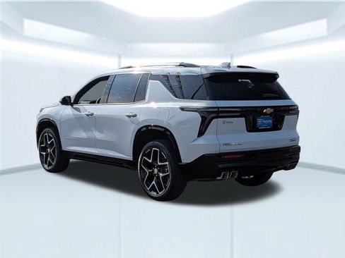 New 2026 Chevrolet Traverse High Country image 4