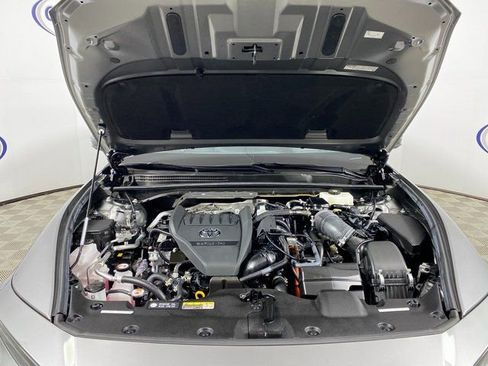 Used 2025 Toyota Crown Platinum image 22