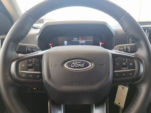 Used 2024 Ford Ranger XLT w/ FX4 Off-Road Package image 9