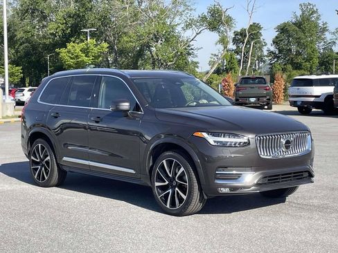 Used 2023 Volvo XC90 B6 Plus w/ Protection Package Premier AWD/4WD image 1