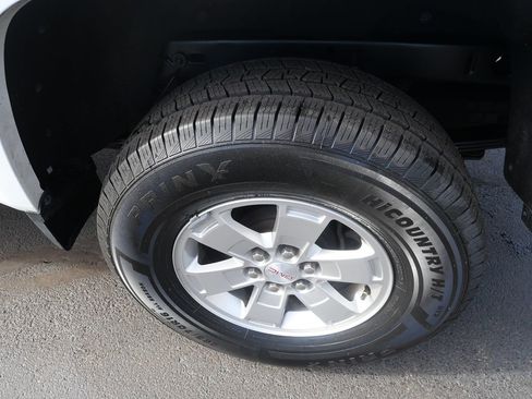 Used 2016 GMC Canyon W/T image 34