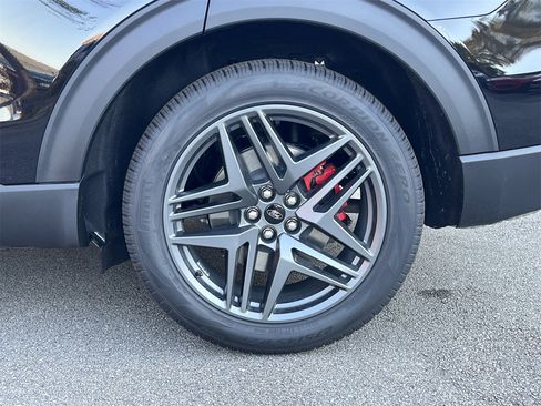 New 2026 Ford Explorer ST w/ Sun And Sound Package image 31