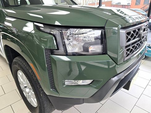 Used 2023 Nissan Frontier SV w/ SV Convenience Package AWD/4WD image 4